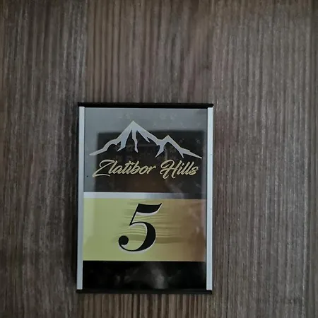 Hills Zozon Apartament *