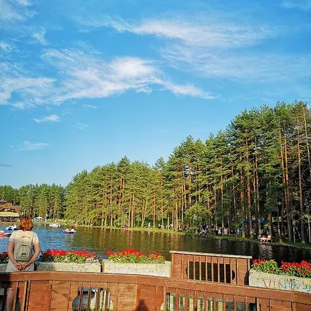 Hills Zozon Apartment
