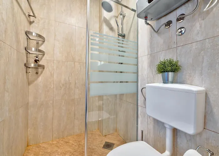 Hills Zozon Appartement *